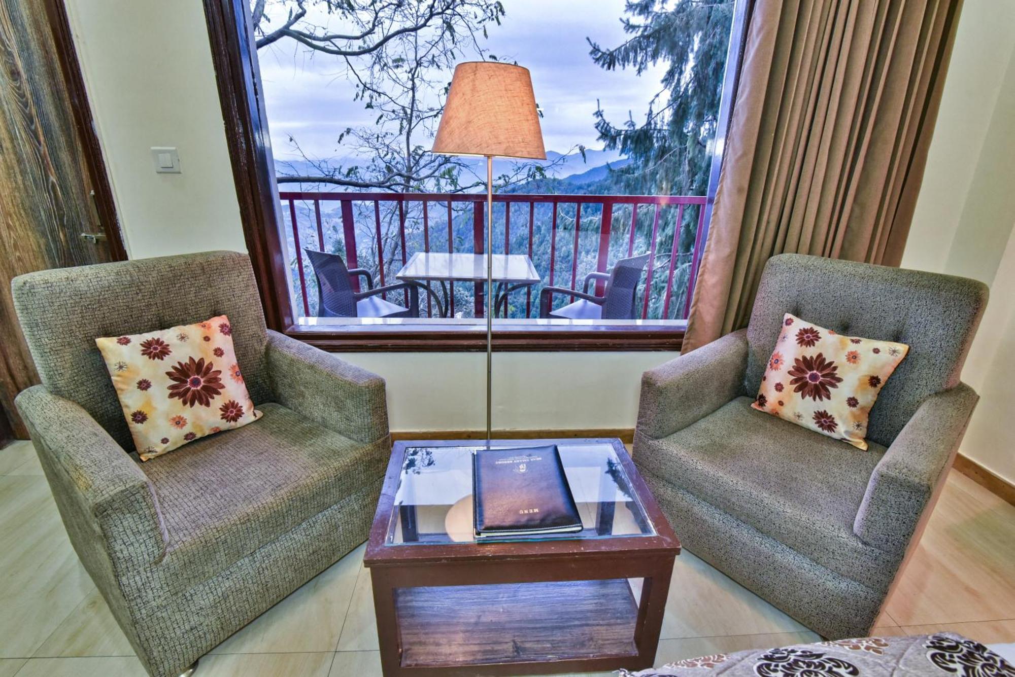 Bear Valley Resort Далхаузи Экстерьер фото